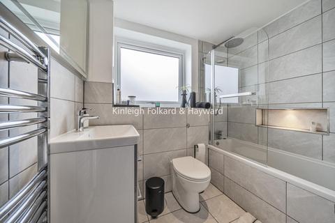 9 Elvington Green, Bromley, BR2 9DE