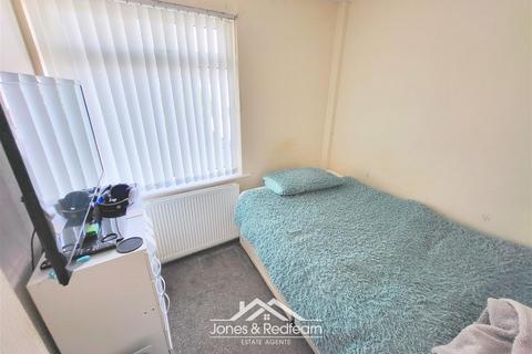 22 Pendre Avenue, Rhyl, LL18 4NH