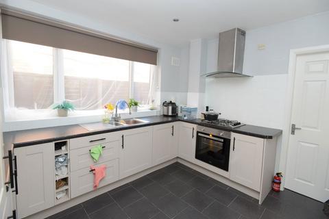 3 bedroom semi-detached house for sale, Umberslade Road, Birmingham B29