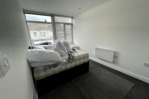 1 bedroom apartment to rent, Heaton Road, Newcastle Upon Tyne