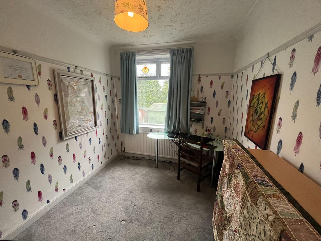 Second bedroom