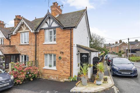 Park Crescent, Crowborough