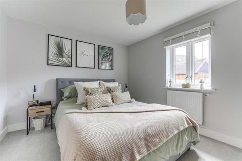11 Bugle Close, Stansted, CM24 8XU