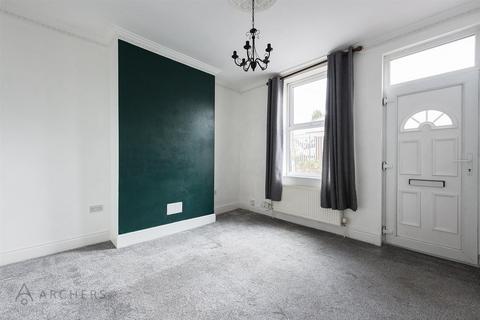 2 bedroom terraced house for sale, Trafalgar Road, Wadsley Bridge, Sheffield