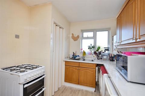 2 bedroom flat for sale, Lewes Road, Eastbourne