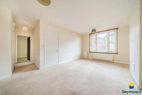 2 bedroom flat for sale, Guildford Park Road, Surrey GU2