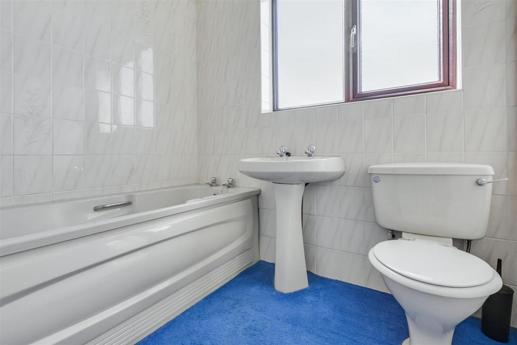 Family bathroom
