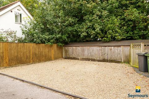 Flat 2, Pewley View, 2 Guildford Park Road, Guildford, GU2 7ND