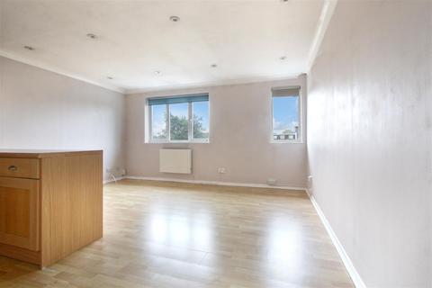 1 bedroom maisonette for sale, The Blanes, Ware