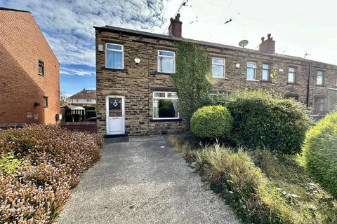 2 bedroom end of terrace house for sale, Welwyn Avenue, Batley