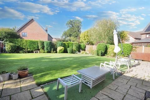 4 bedroom detached house for sale, De Havilland Drive, Yarnfield, Stone