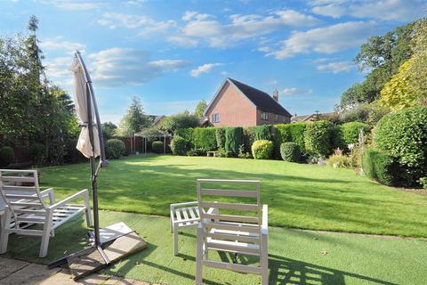 4 bedroom detached house for sale, De Havilland Drive, Yarnfield, Stone