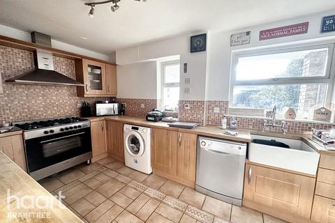 4 bedroom semi-detached house for sale, Coggeshall Road, Braintree