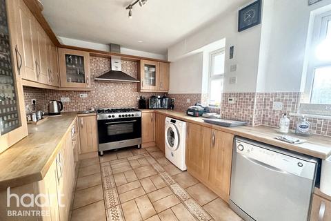 4 bedroom semi-detached house for sale, Coggeshall Road, Braintree