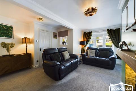 87 Brownshore Lane, Essington, Wolverhampton, WV11 2AE