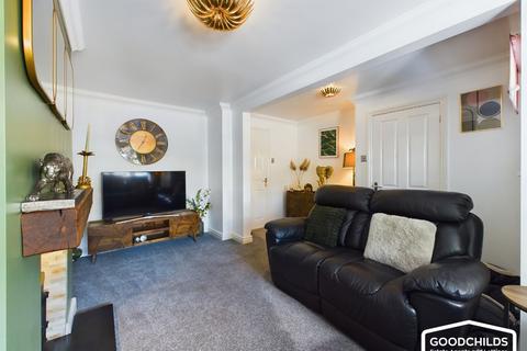 87 Brownshore Lane, Essington, Wolverhampton, WV11 2AE