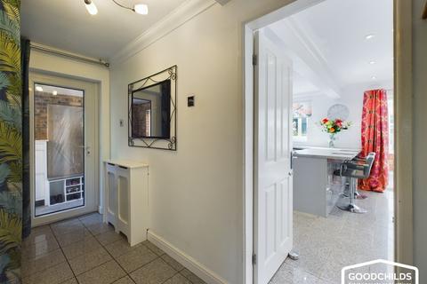 87 Brownshore Lane, Essington, Wolverhampton, WV11 2AE