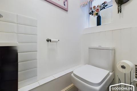 87 Brownshore Lane, Essington, Wolverhampton, WV11 2AE