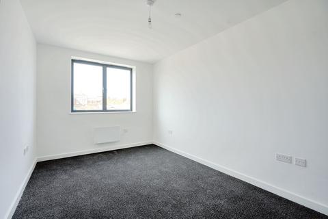 1 bedroom apartment to rent, 18 Old Grain Stores, Gabriels Hill, Maidstone ME16 5JJ