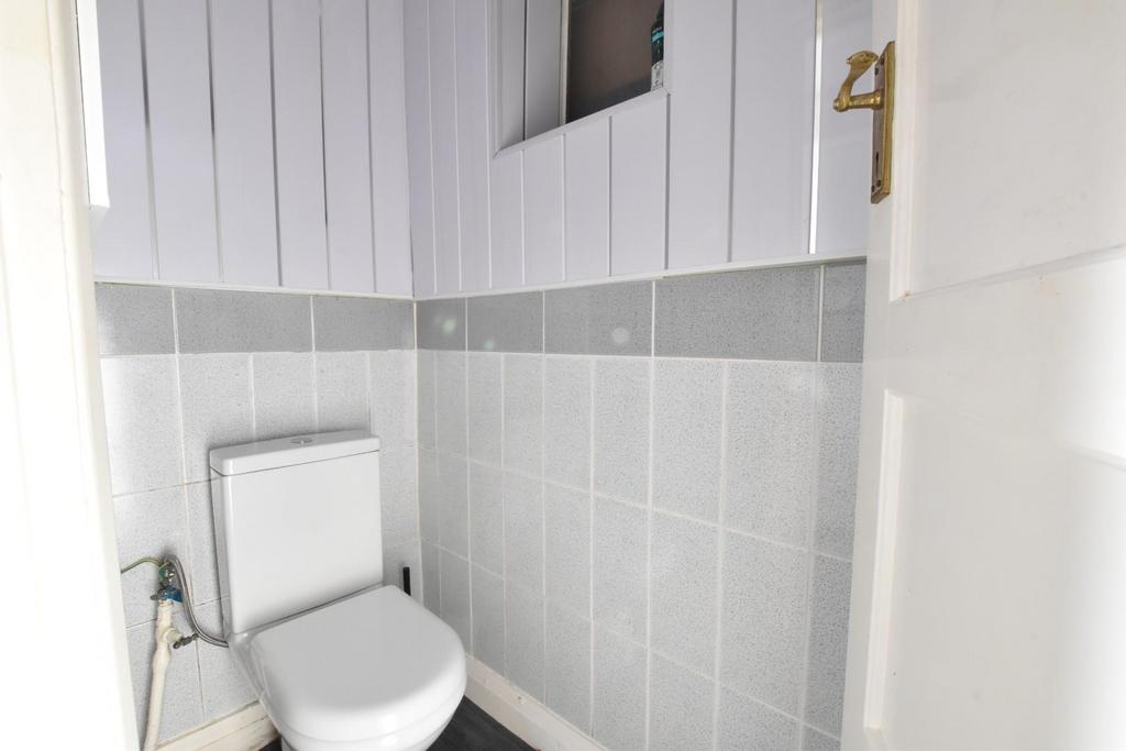 Ground Floor wc