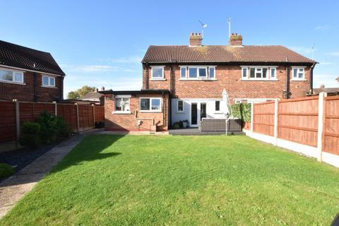 3 bedroom semi-detached house for sale, Barlings Avenue, Scunthorpe