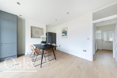 3 bedroom terraced house for sale, Birchanger Road, South Norwood