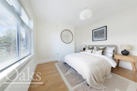 169 Birchanger Road, London, SE25 5BS