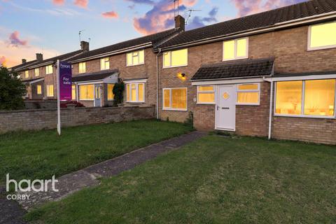 3 bedroom terraced house for sale, Strathay Walk, Corby