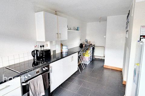 3 bedroom terraced house for sale, Strathay Walk, Corby