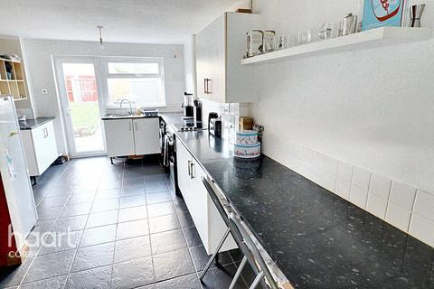 3 bedroom terraced house for sale, Strathay Walk, Corby