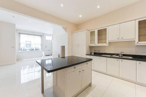 4 bedroom terraced house to rent, Cornwall Gardens Walk, SW7, Kensington, London, SW7