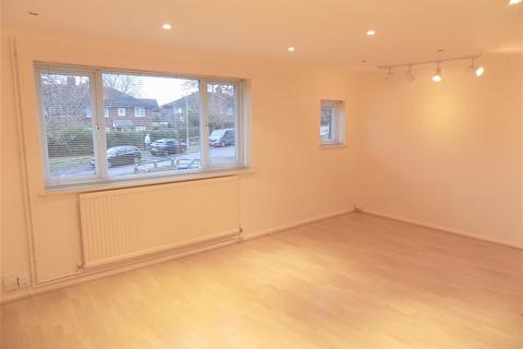 2 bedroom maisonette for sale, Ratcliffe Road, Farnborough GU14