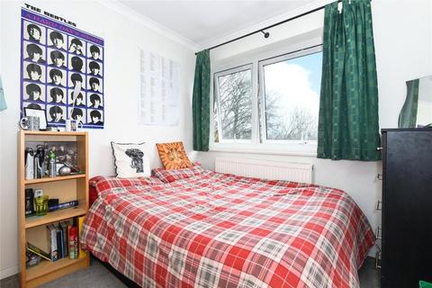 7 Langley Meadow, Loughton, IG10 2DL
