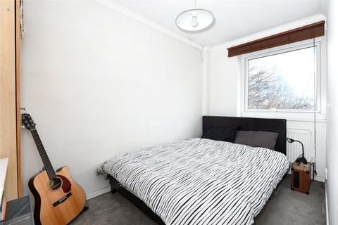7 Langley Meadow, Loughton, IG10 2DL