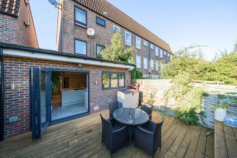 4 bedroom end of terrace house for sale, Carteret Way, London, SE8