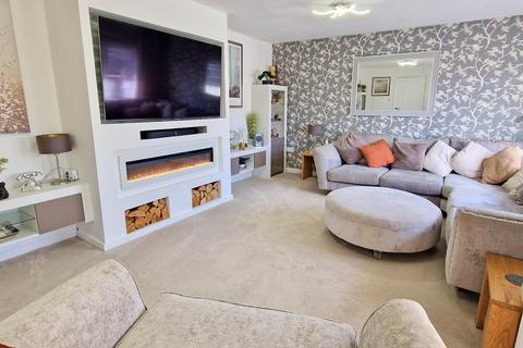 2 bedroom detached bungalow for sale, Ashdene Road, Bicester