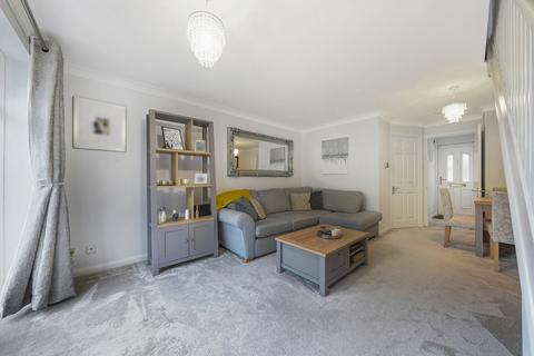 3 bedroom terraced house for sale, Chelsea Close, Worcester Park KT4