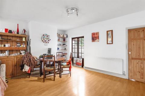 3 bedroom terraced house for sale, Kings Road Evesham