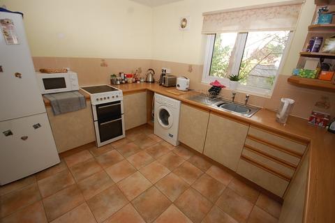 2 bedroom flat to rent, Chevin Court New Zealand Lane, Belper DE56