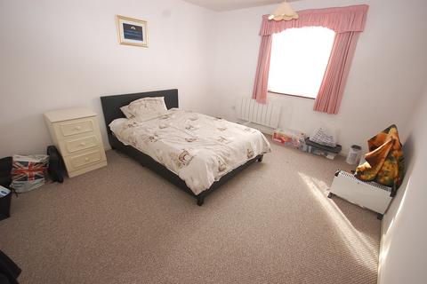 2 bedroom flat to rent, Chevin Court New Zealand Lane, Belper DE56