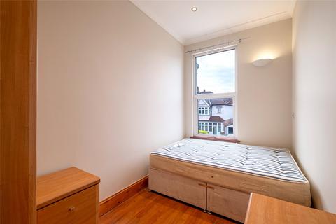 3 bedroom apartment to rent, Tooting Bec Road, Tooting, London, SW17