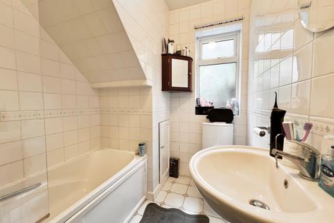 1 bedroom flat for sale, Derby Road, Enfield, EN3