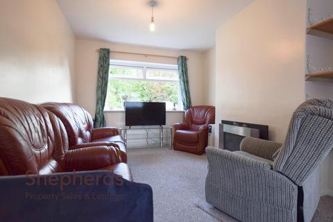 8 Whitefields Road, Cheshunt, Waltham Cross, EN8 0EJ