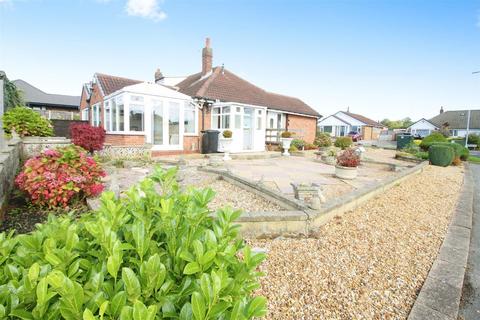 2 bedroom semi-detached bungalow for sale, Derwent Avenue, Leeds LS25