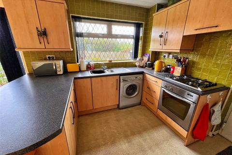 8 Evesham Grove, Ashton-under-lyne, OL6 8XQ