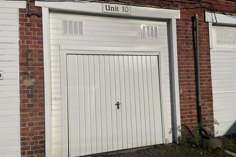 Industrial unit to rent, De La Warr Mews, Bexhill-on-Sea TN40