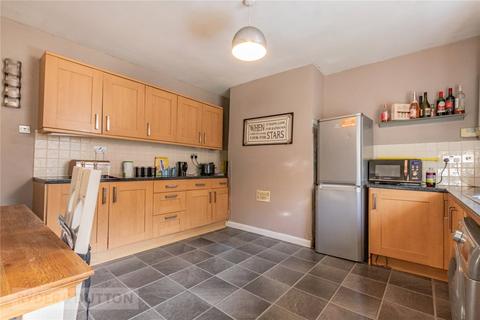 3 bedroom terraced house for sale, Armitage Road, Milnsbridge, Huddersfield, West Yorkshire, HD3