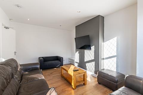 75 Headingley Mount, Leeds, LS6 3EW