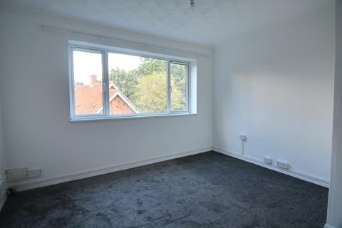 1 bedroom flat to rent, DELL CRESCENT