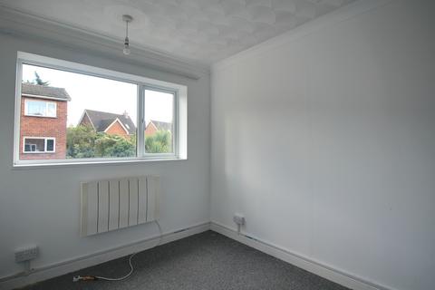 1 bedroom flat to rent, DELL CRESCENT
